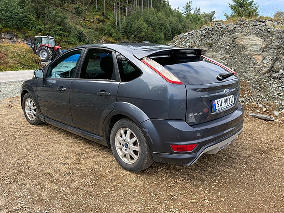 Ford Focus 6 of 15