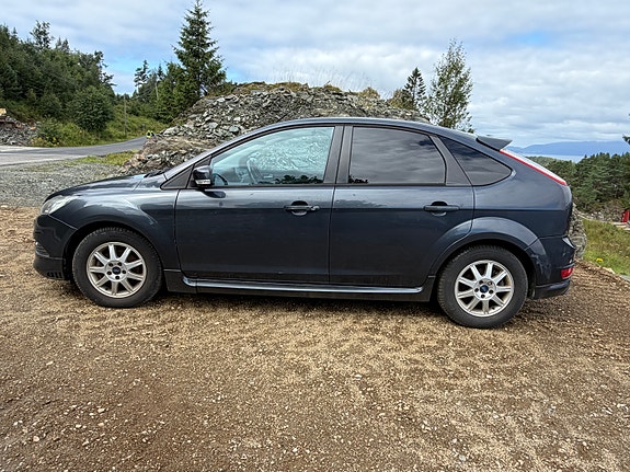 Ford Focus 4 of 15