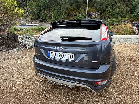 Ford Focus 7 of 15