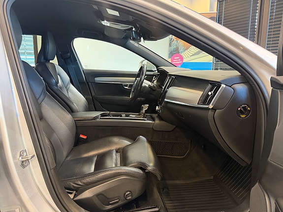 Volvo V90 10 of 11