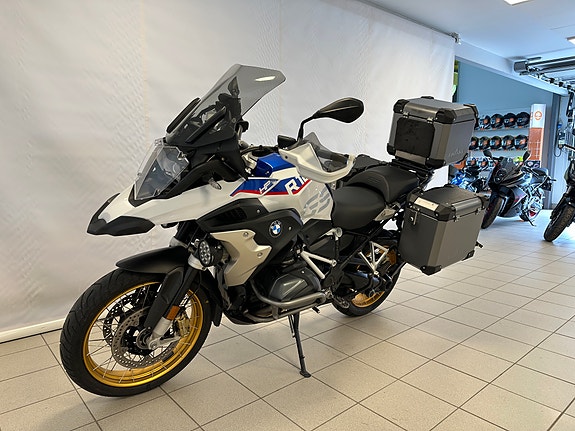 BMW R 1250 GS 3 of 7