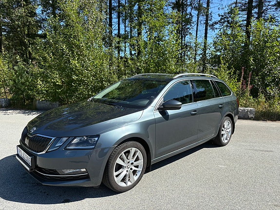 Skoda Octavia 3 of 17