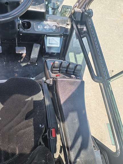Doosan D35C-5 6 of 9