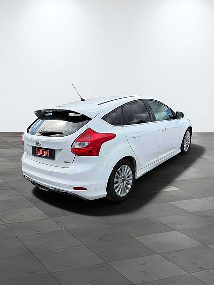 Ford Focus 3 of 14