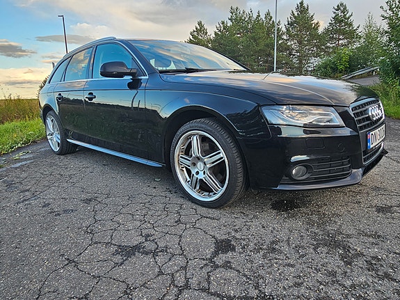 Audi A4 2 of 23