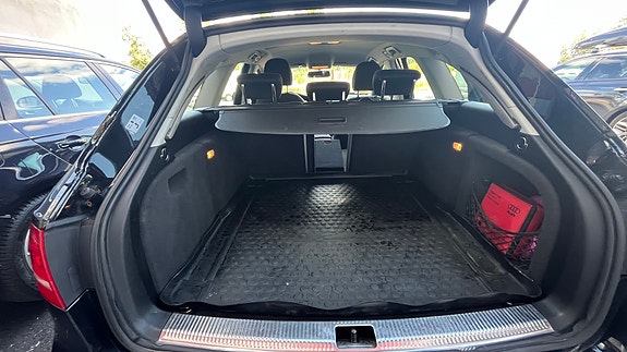 Audi A4 22 of 23