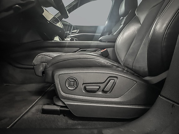 Audi e-tron Sportback 10 of 29