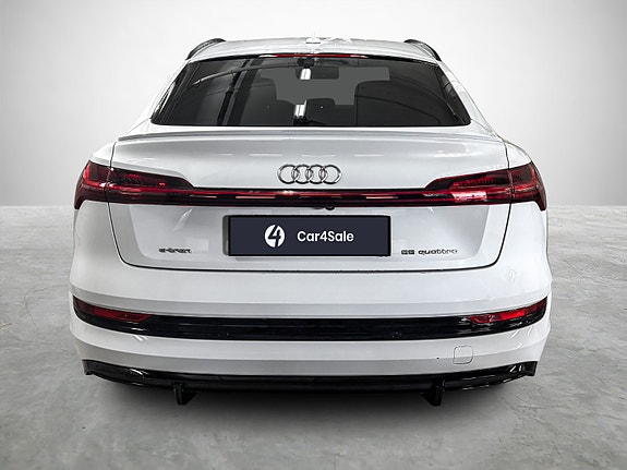 Audi e-tron Sportback 4 of 29