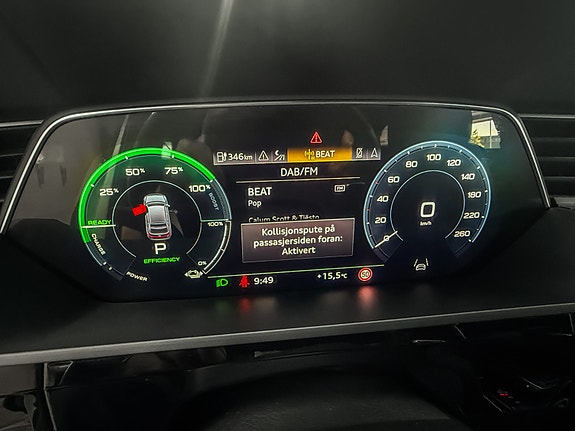 Audi e-tron Sportback 15 of 29