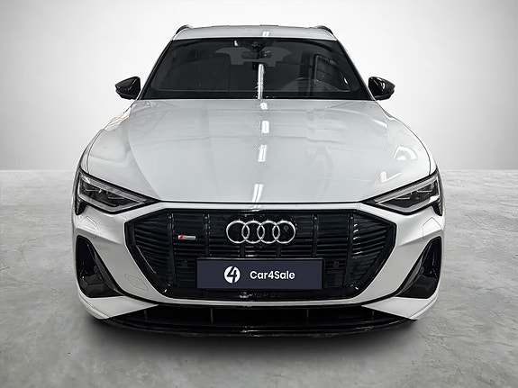 Audi e-tron Sportback 8 of 29