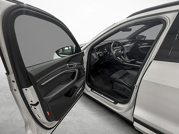 Audi e-tron Sportback 9 of 29