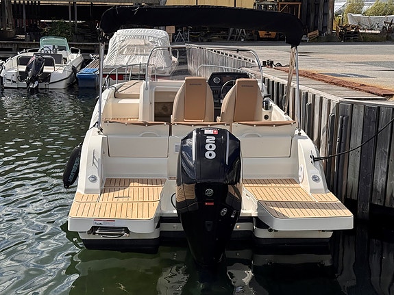 675 Sundeck/Mercury V6/ El vinsj/ Kartplotter/kun kjørt 56 timer 4 of 18