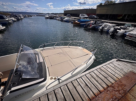 675 Sundeck/Mercury V6/ El vinsj/ Kartplotter/kun kjørt 56 timer 16 of 18