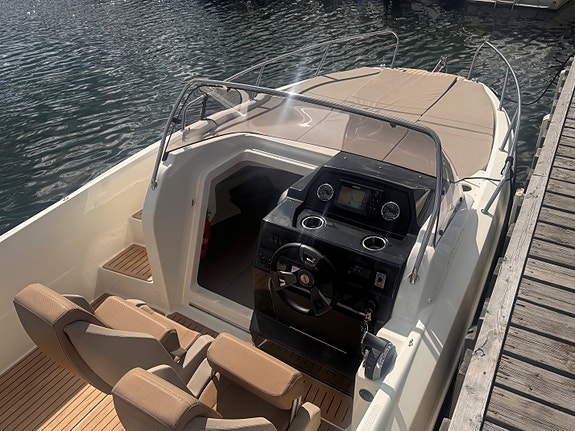 675 Sundeck/Mercury V6/ El vinsj/ Kartplotter/kun kjørt 56 timer 8 of 18
