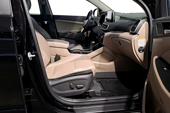 Hyundai Tucson 23 of 26