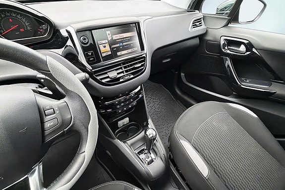 Peugeot 208 19 of 19