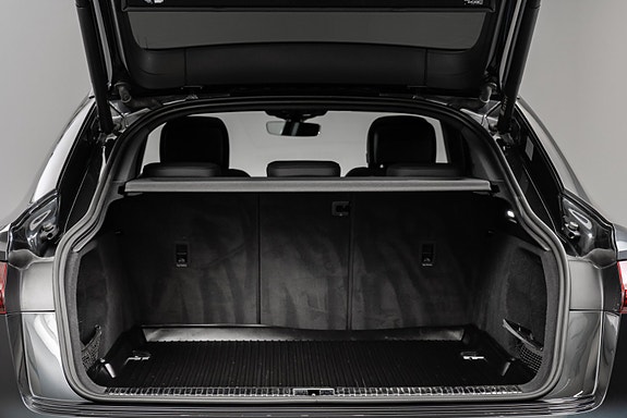 Audi e-tron Sportback 12 of 30
