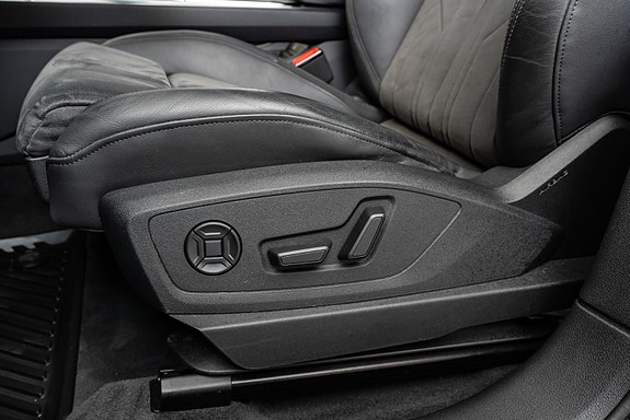 Audi e-tron Sportback 16 of 30
