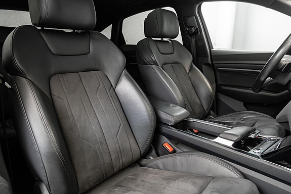 Audi e-tron Sportback 28 of 30