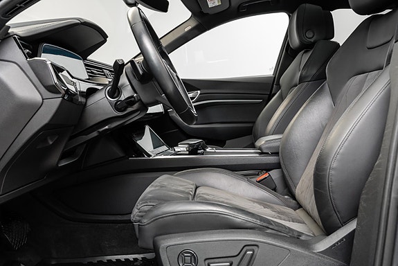 Audi e-tron Sportback 15 of 30