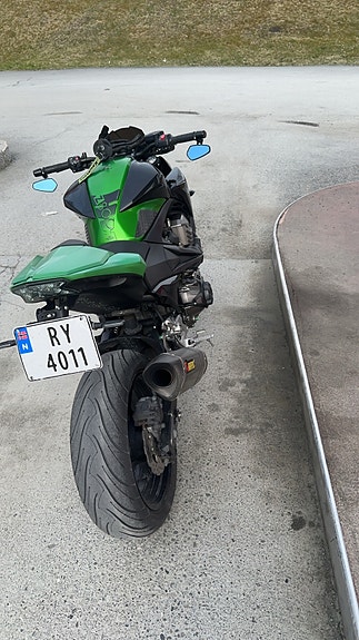 Kawasaki Z 800 4 of 5