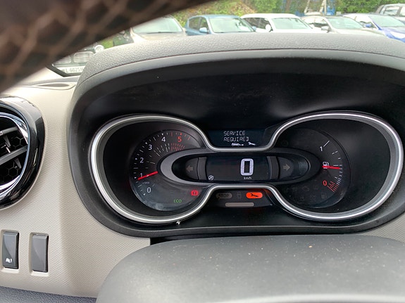 Renault Trafic 17 of 24