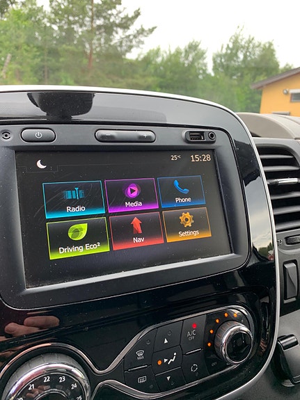 Renault Trafic 22 of 24