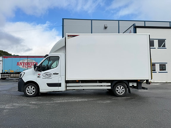 Renault Master 8 of 28