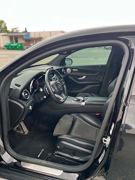 Mercedes-Benz GLC350 e 11 of 21