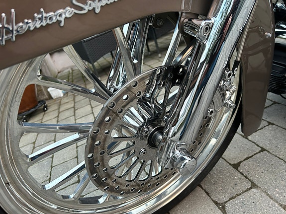 Harley-Davidson Fatboy 4 of 17