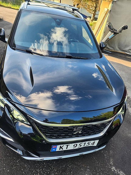 Peugeot 5008 21 of 30