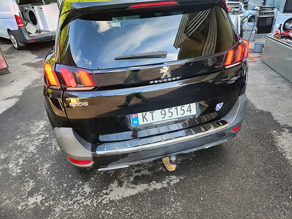 Peugeot 5008 3 of 30