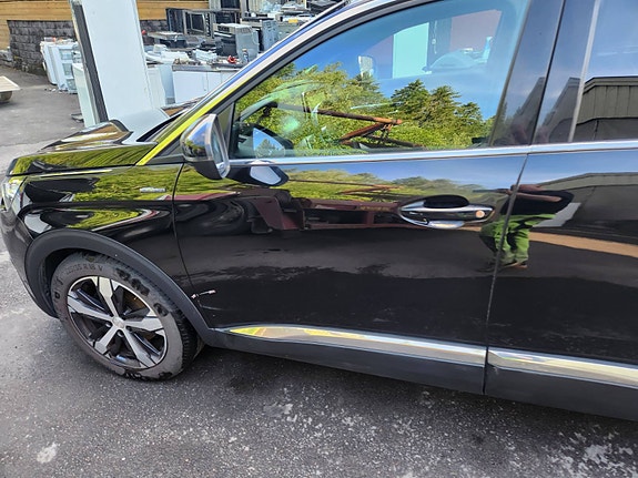 Peugeot 5008 19 of 30