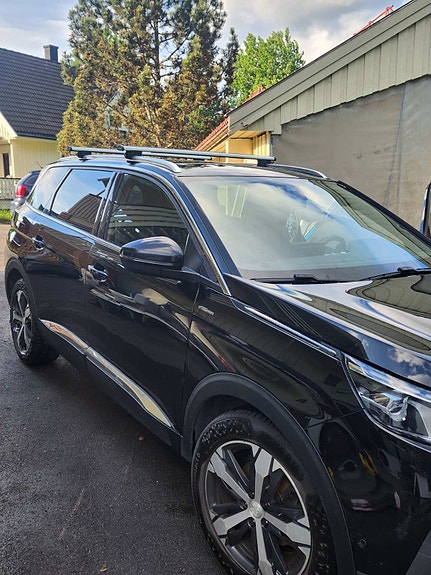 Peugeot 5008 16 of 30
