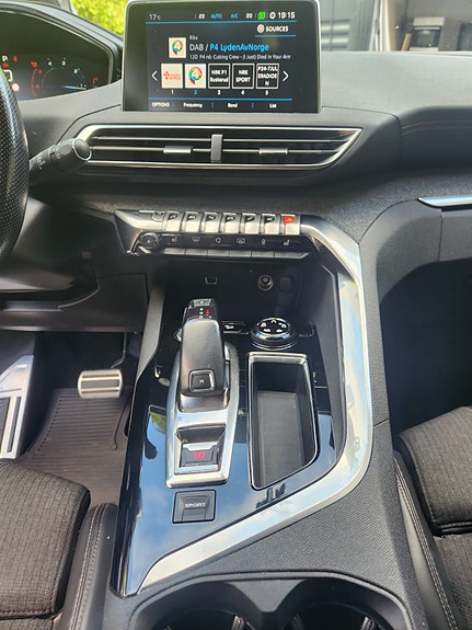 Peugeot 5008 12 of 30
