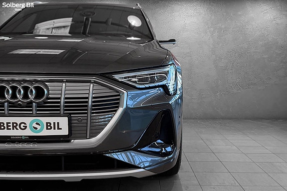 Audi e-tron Sportback 15 of 30