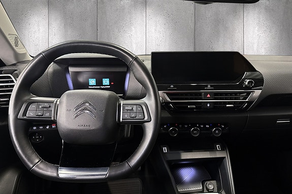 Citroen E-C4 8 of 17