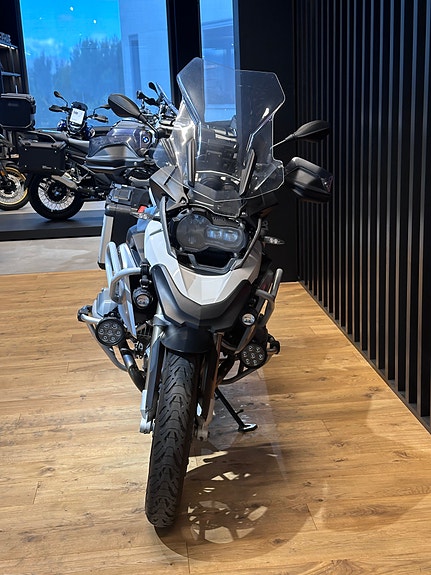 BMW R 1200 GS med koffertsett 4 of 10