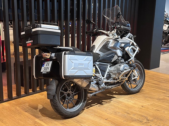 BMW R 1200 GS med koffertsett 3 of 10