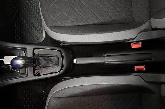 Volkswagen UP! 8 of 18