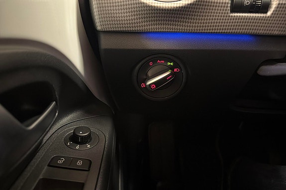 Volkswagen UP! 11 of 18