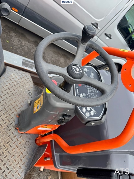 Hamm HD12 VV Tandemvals 14 of 15