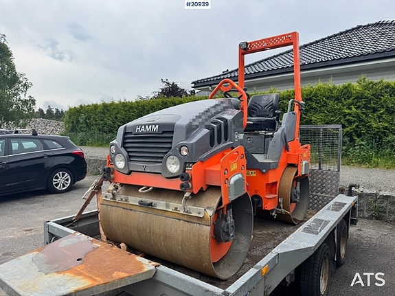 Hamm HD12 VV Tandemvals 7 of 15