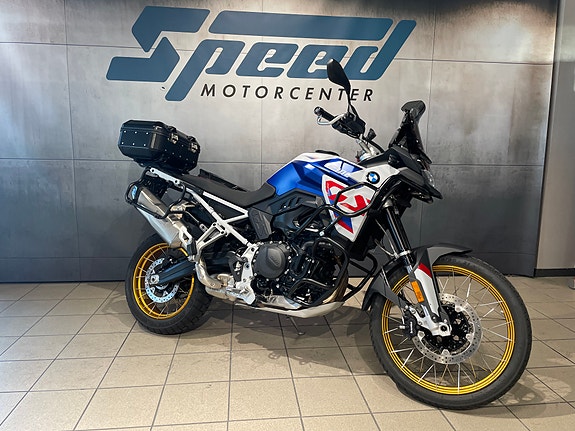 BMW F 900 GS 12 of 15