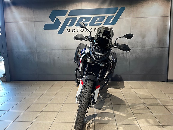 BMW F 900 GS 5 of 15