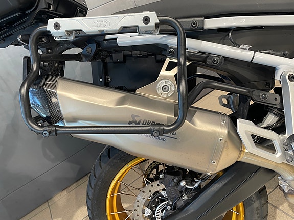 BMW F 900 GS 13 of 15