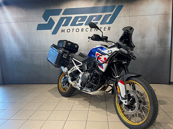 BMW F 900 GS 4 of 15