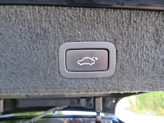 Volvo V70 12 of 30