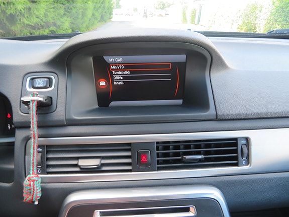Volvo V70 28 of 30