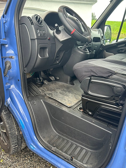 Opel Movano 12 of 24